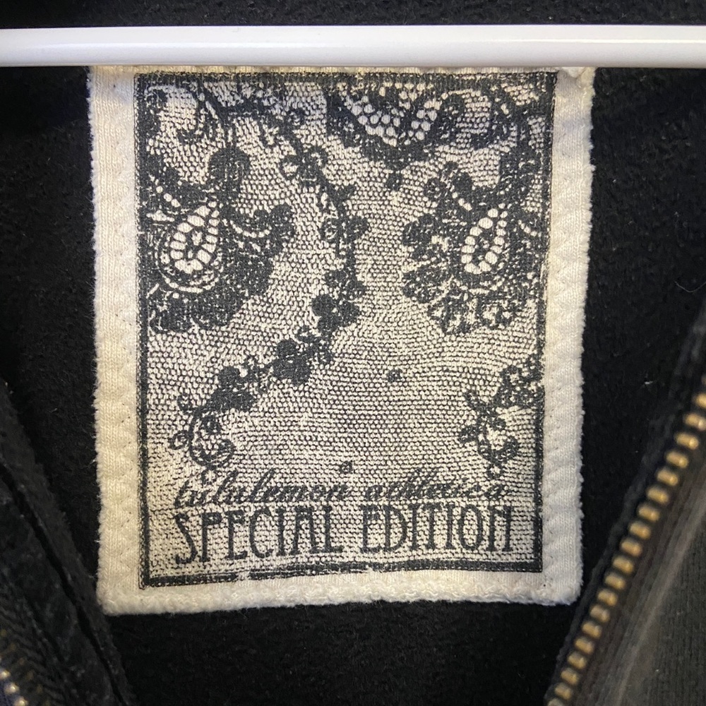 Various Lululemon item size xsmall-small - Picture 6 of 16